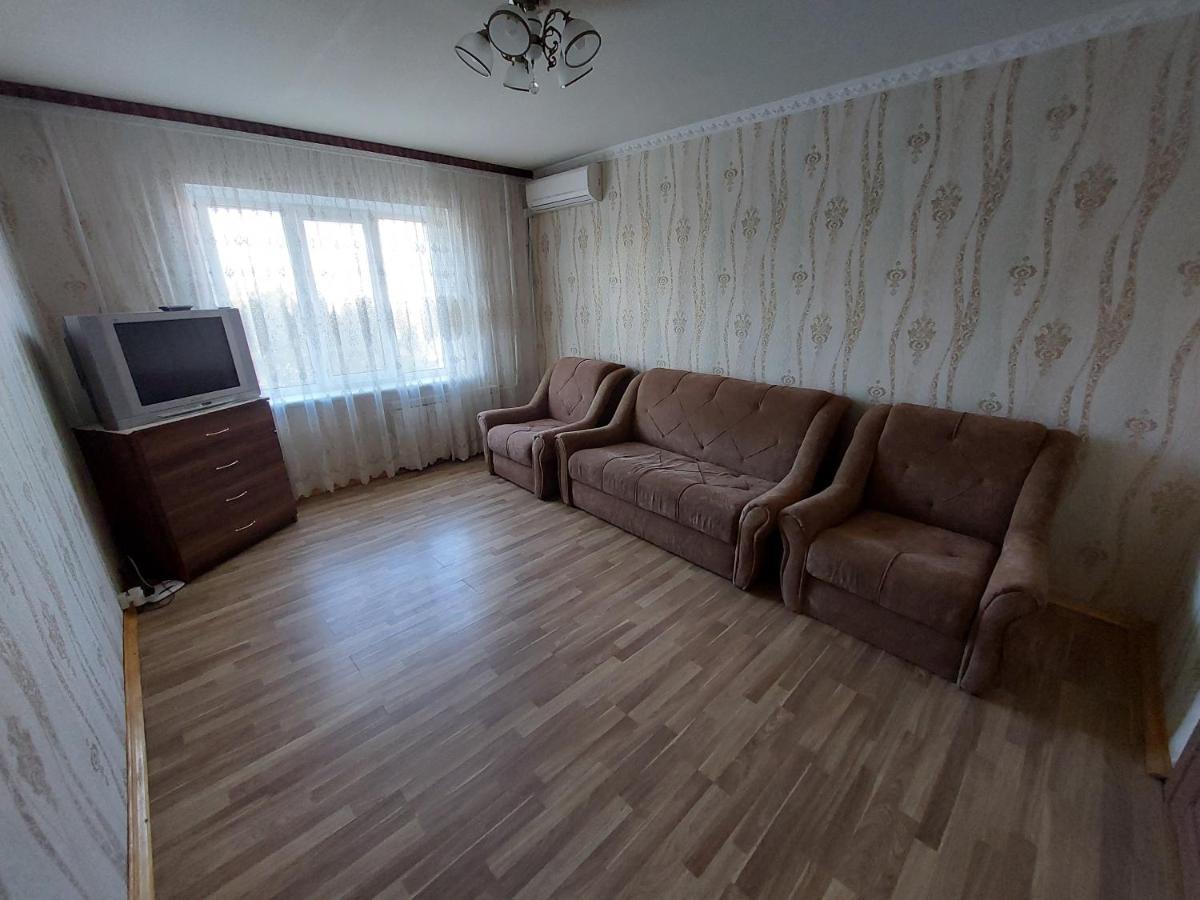 2К Апартаменты Ул.Ревуцкого 19/1 Kiev Exterior foto