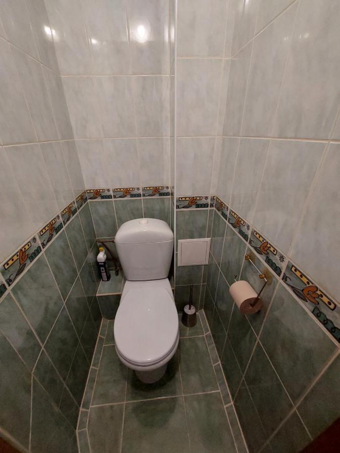 2К Апартаменты Ул.Ревуцкого 19/1 Kiev Exterior foto